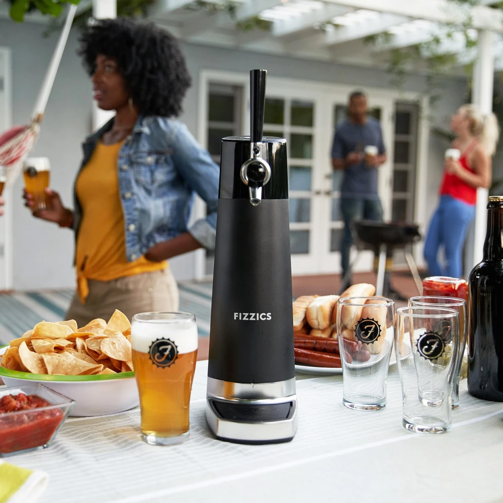 Fizzics Zapfanlage für Bierflaschen und -dosen
