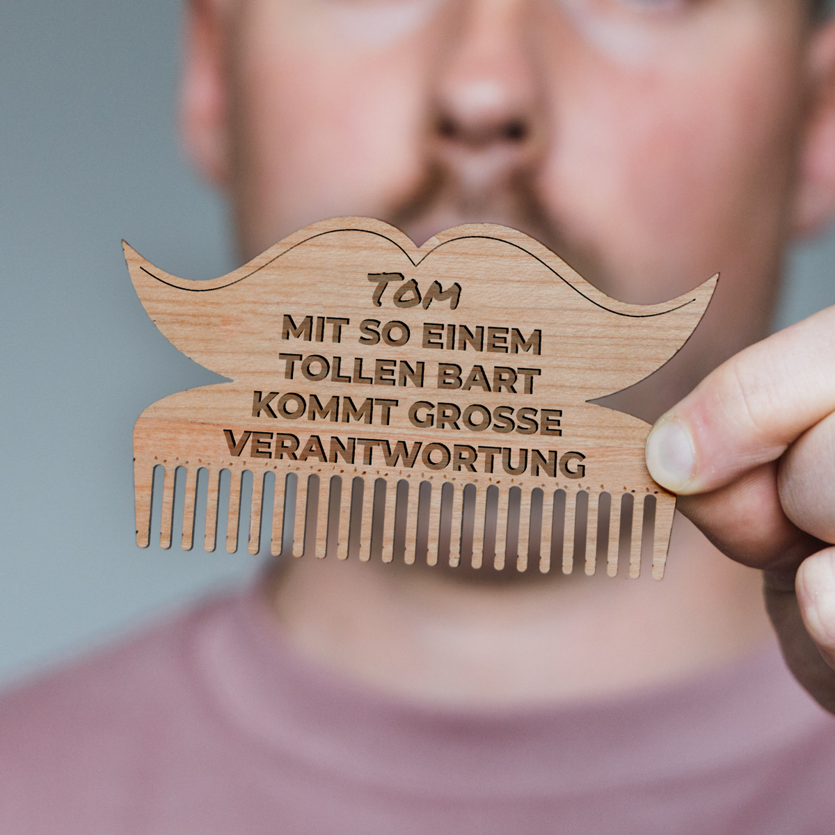 Personalisierbarer Bartkamm
