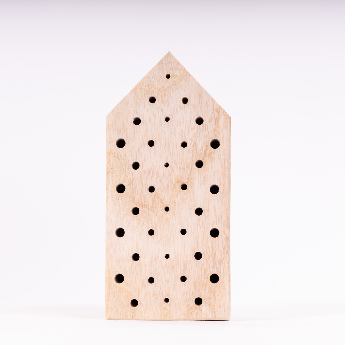 Bienen-Box mit Nistblock und Fruchtgummis