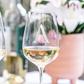 Personalisierbares Weinglas mit Monogramm