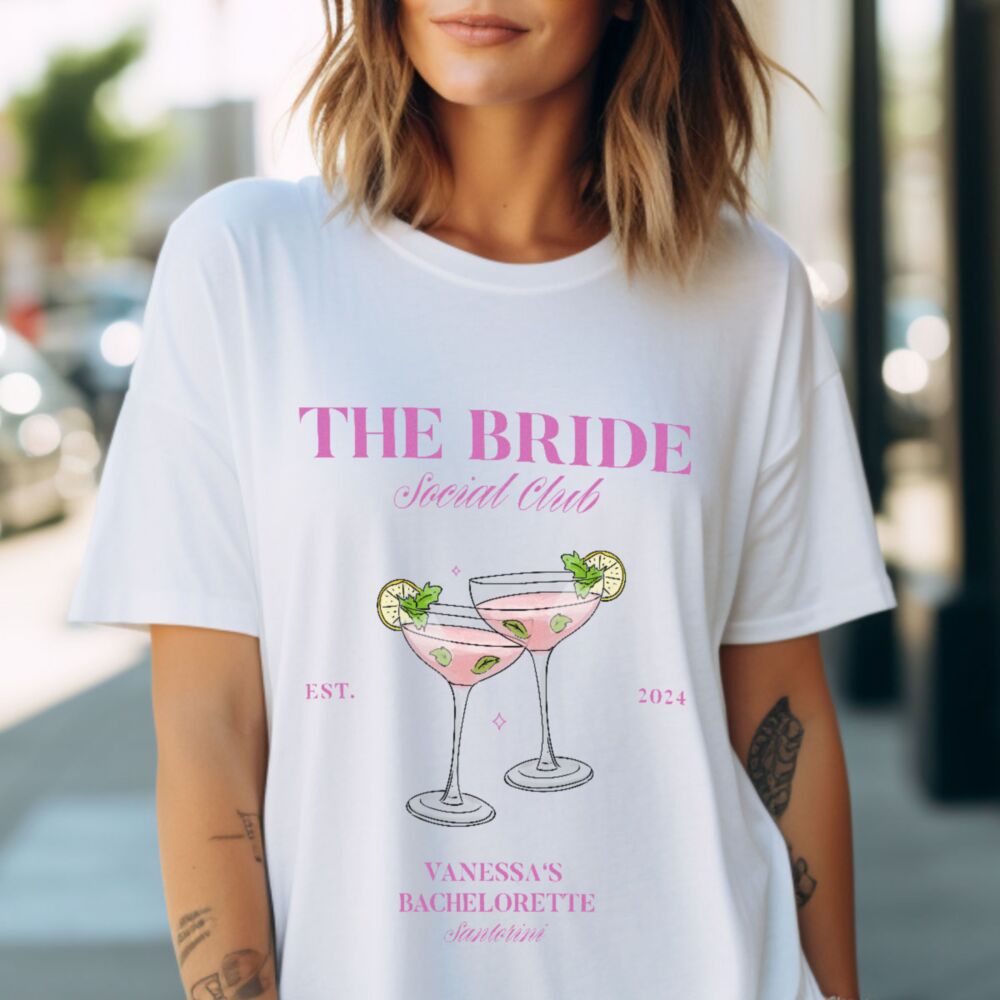 Personalisierbares T-Shirt mit Getränken und Text