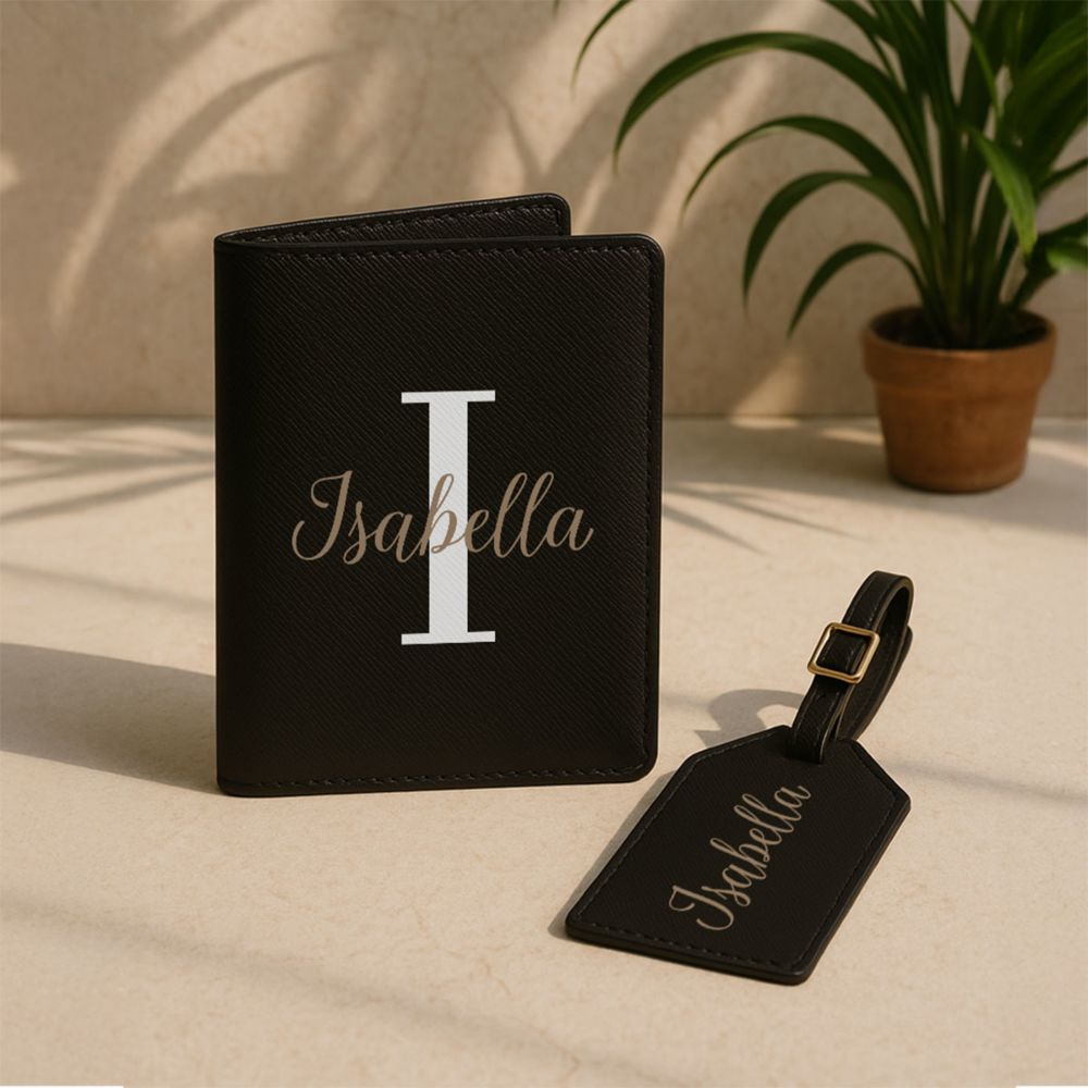 Personalisierbare Reisepasshülle und Koffertag mit Monogramm