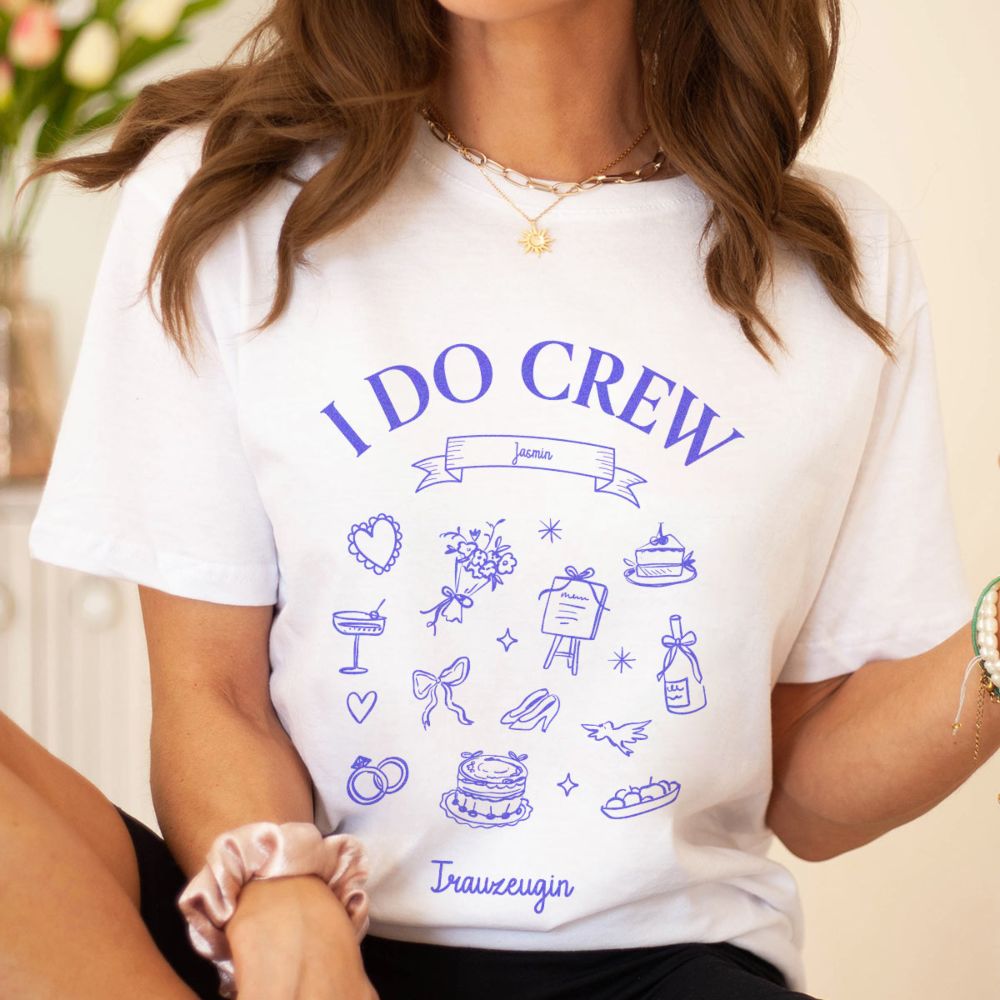 Personalisierbares JGA T-Shirt mit Symbolen und Text