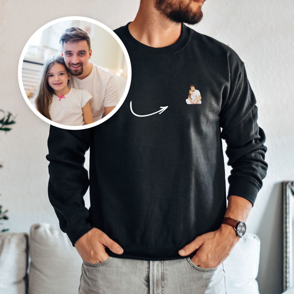 Personalisierbarer Pullover mit kleiner Illustration