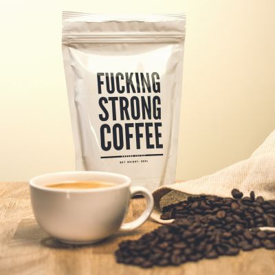 F*cking Strong Coffee: Verdammt starker Kaffee F*cking Strong Coffee: Verdammt starker Kaffee