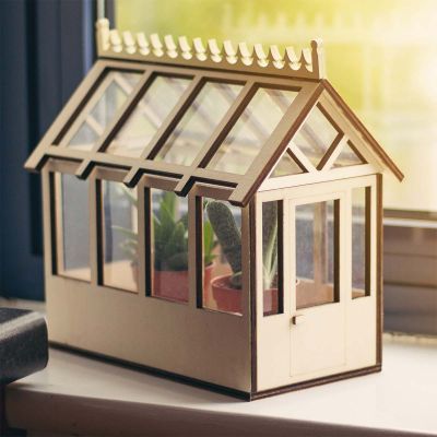 Mini-Haus für Pflanzen