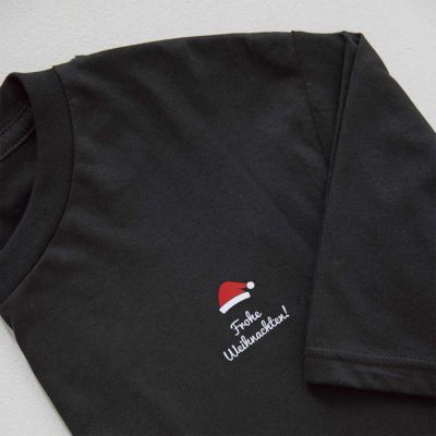 Besticktes T-Shirt Schwarz mit Text und Symbol