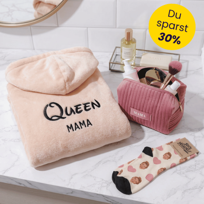 Geschenkset Kosmetiktasche Bademantel und Socken