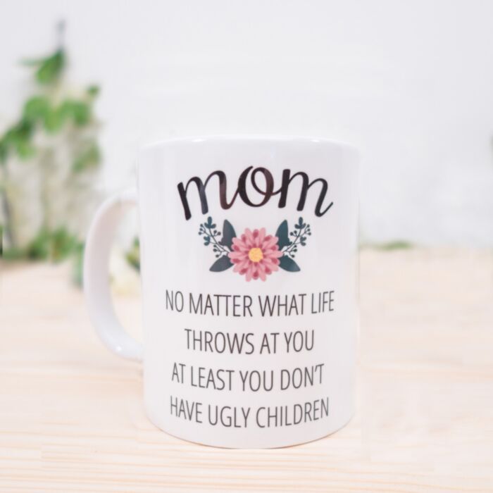 Mom - Personalisierbare Tasse