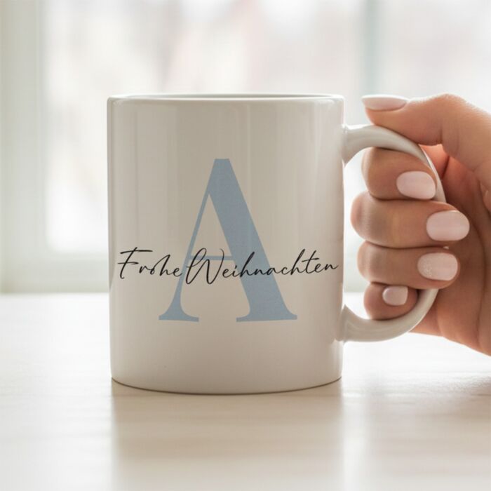 Personalisierte Weihnachts-Tasse mit Monogramm