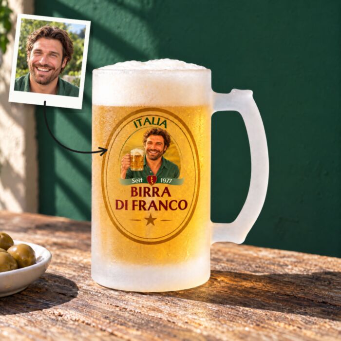 Personalisierbarer Bierkrug mit Name und Comic-Porträt