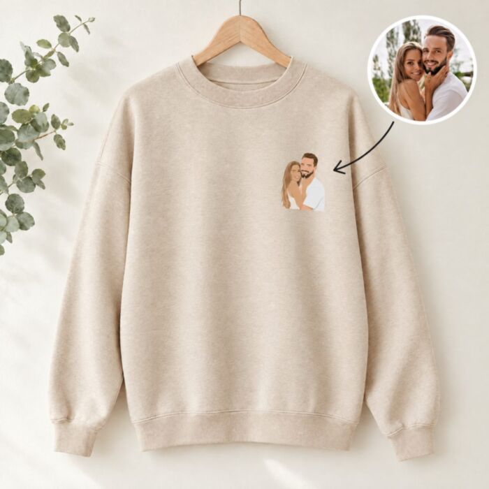 Personalisierbarer Pullover mit kleiner Illustration
