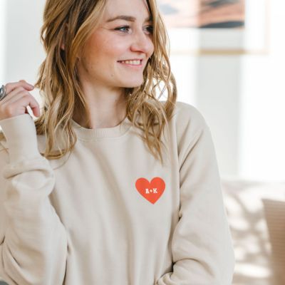 Personalisierbarer Pullover Herz mit Initialen