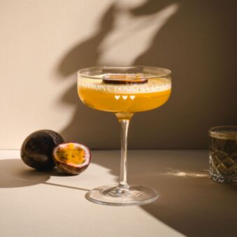 Personalisierbares Pornstar Martini Glas