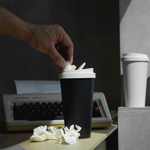 Mini Müllkübel im Kaffeebecher-Design