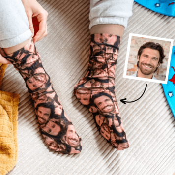 Personalisierbare Socken mit Gesicht