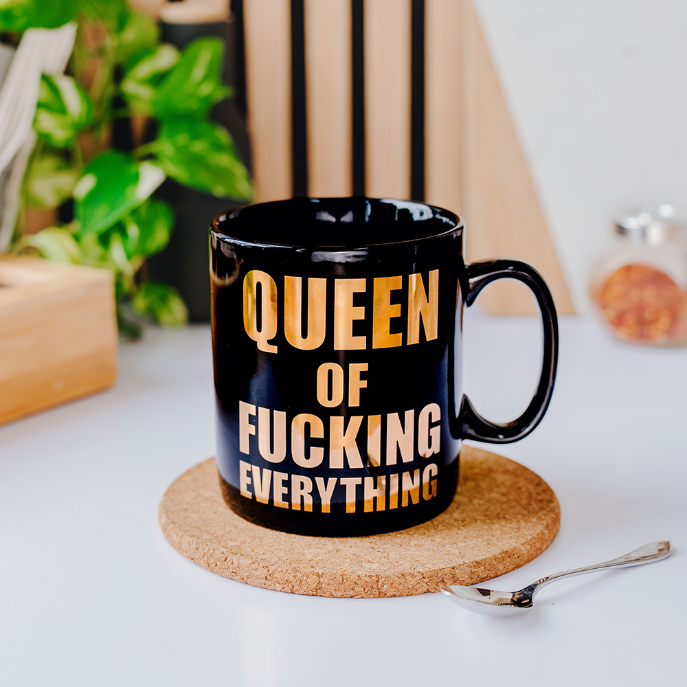 Queen Of F[…] Everything Tasse