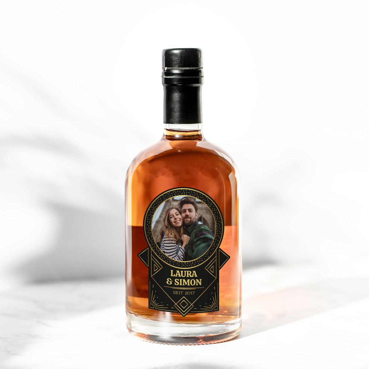 Personalisierbarer Rum mit Foto und Namen