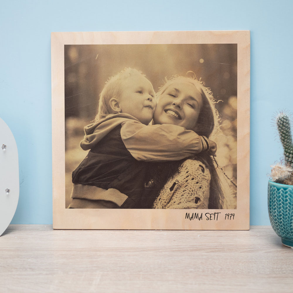 geschenk für mama personalisierbares holzbild im polaroid look